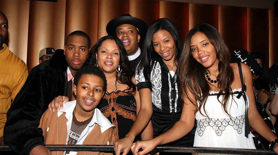 Victoria’s Place in the Simmons Family