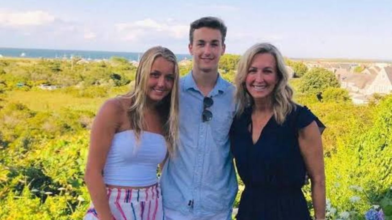 Katharine and Lara Spencer