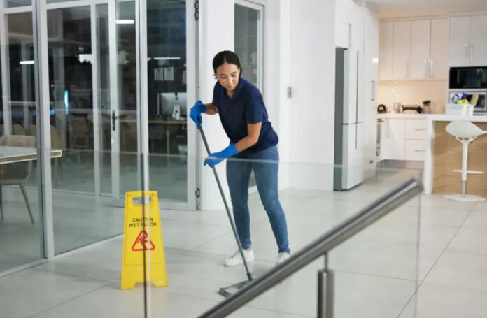 A Comprehensive Guide to Cleaning Services and Effective Cleaning Practices for Everyday Maintenance