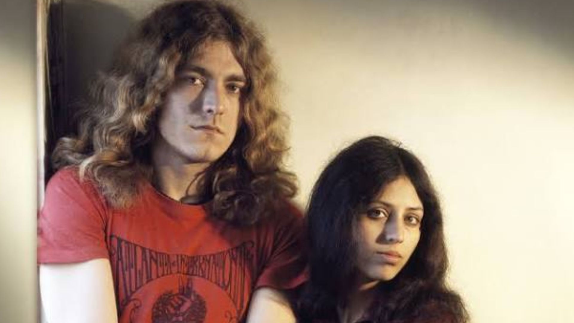 How Did Maureen Wilson Meet Robert Plant?